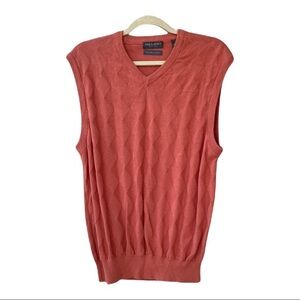 Lyle & Scott Men’s Orange Sweater Vest - Medium